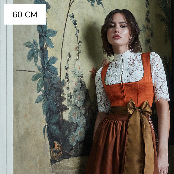Dirndl in Größe 52 im Krüger Dirndl Online Shop