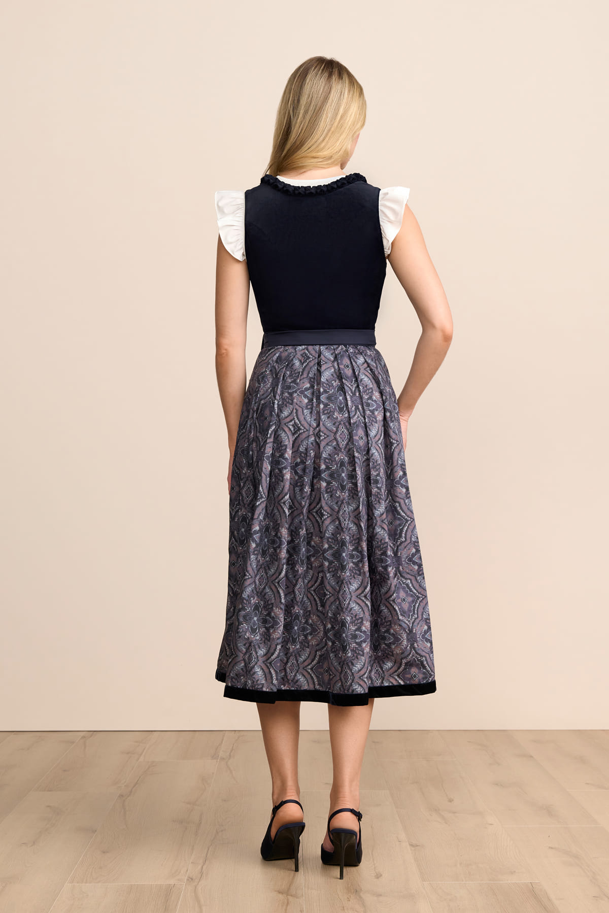 Dirndl Silvina (80cm)