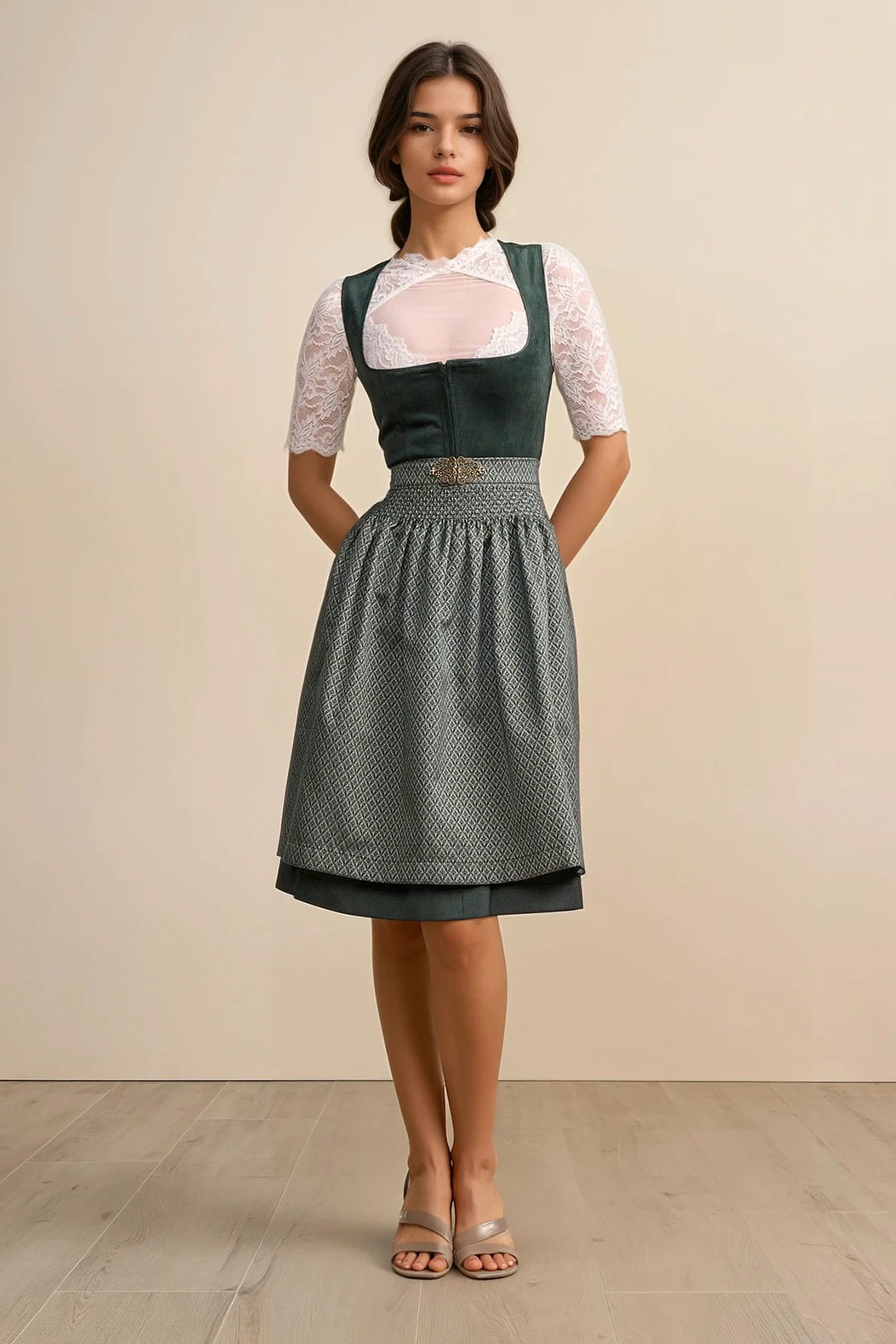 Dirndl Alisha (60cm)