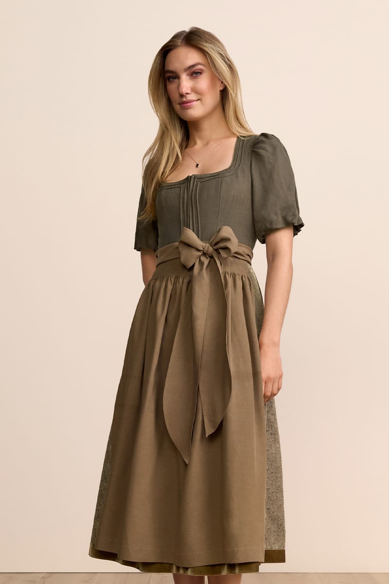 Dirndl  Novalie (80cm)