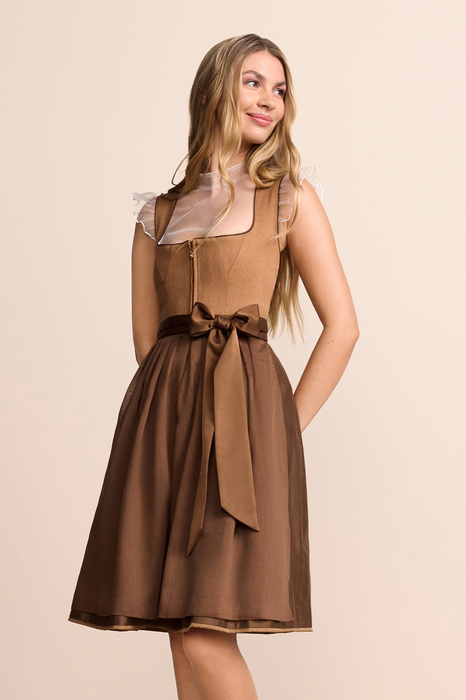 Dirndl Juvina (60cm)