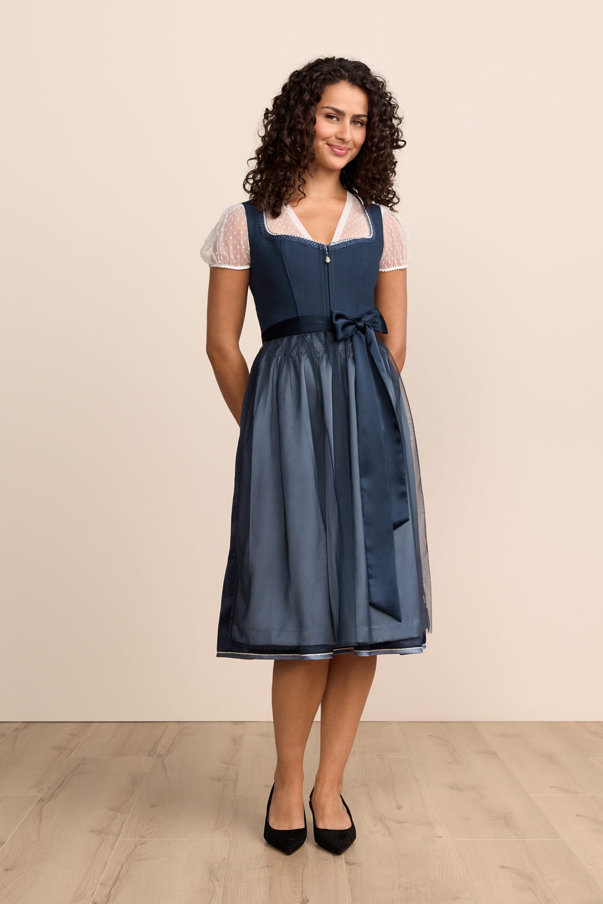 Dirndl Kaelora (70cm)
