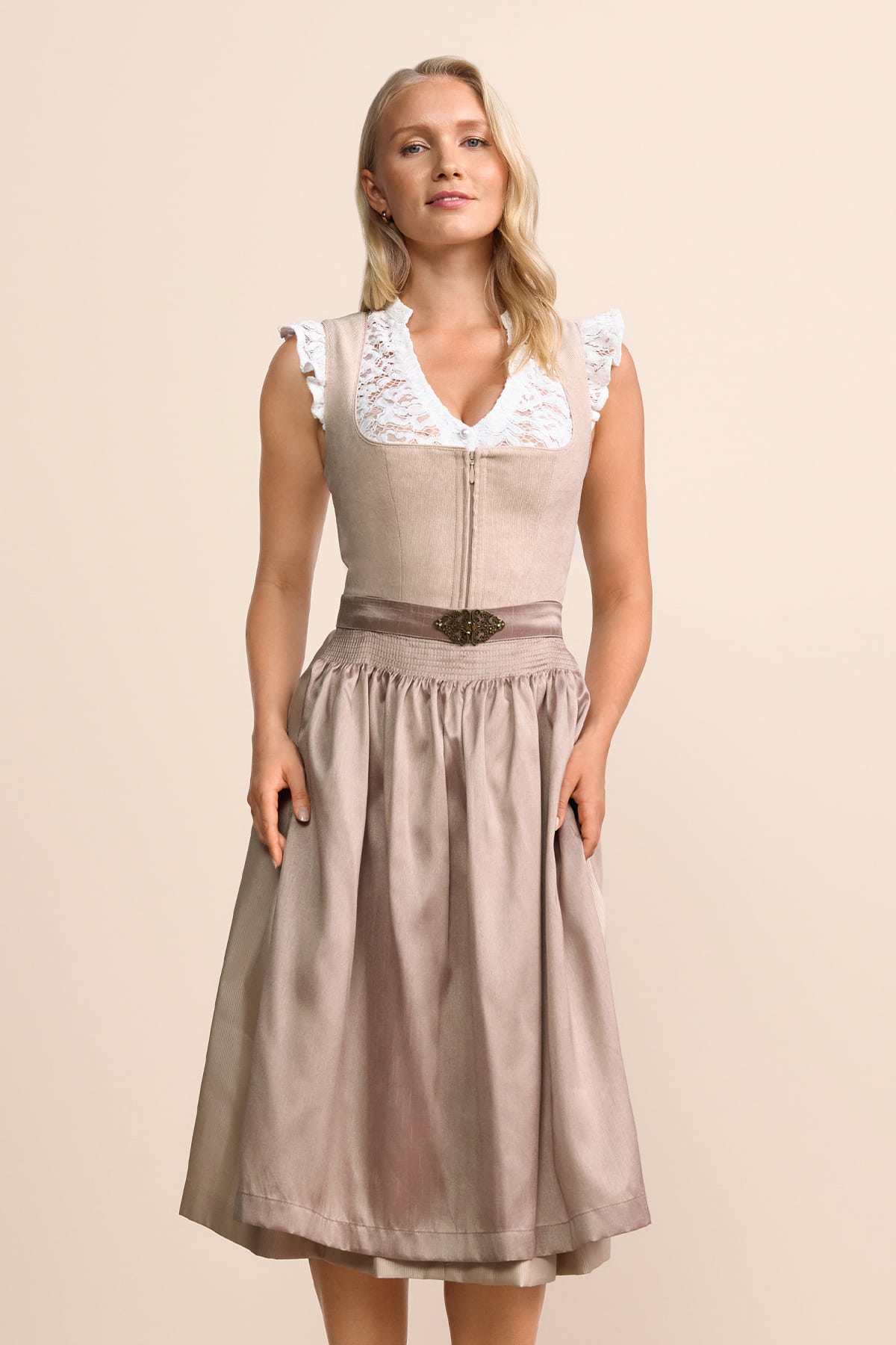 Dirndl Evi (70cm)