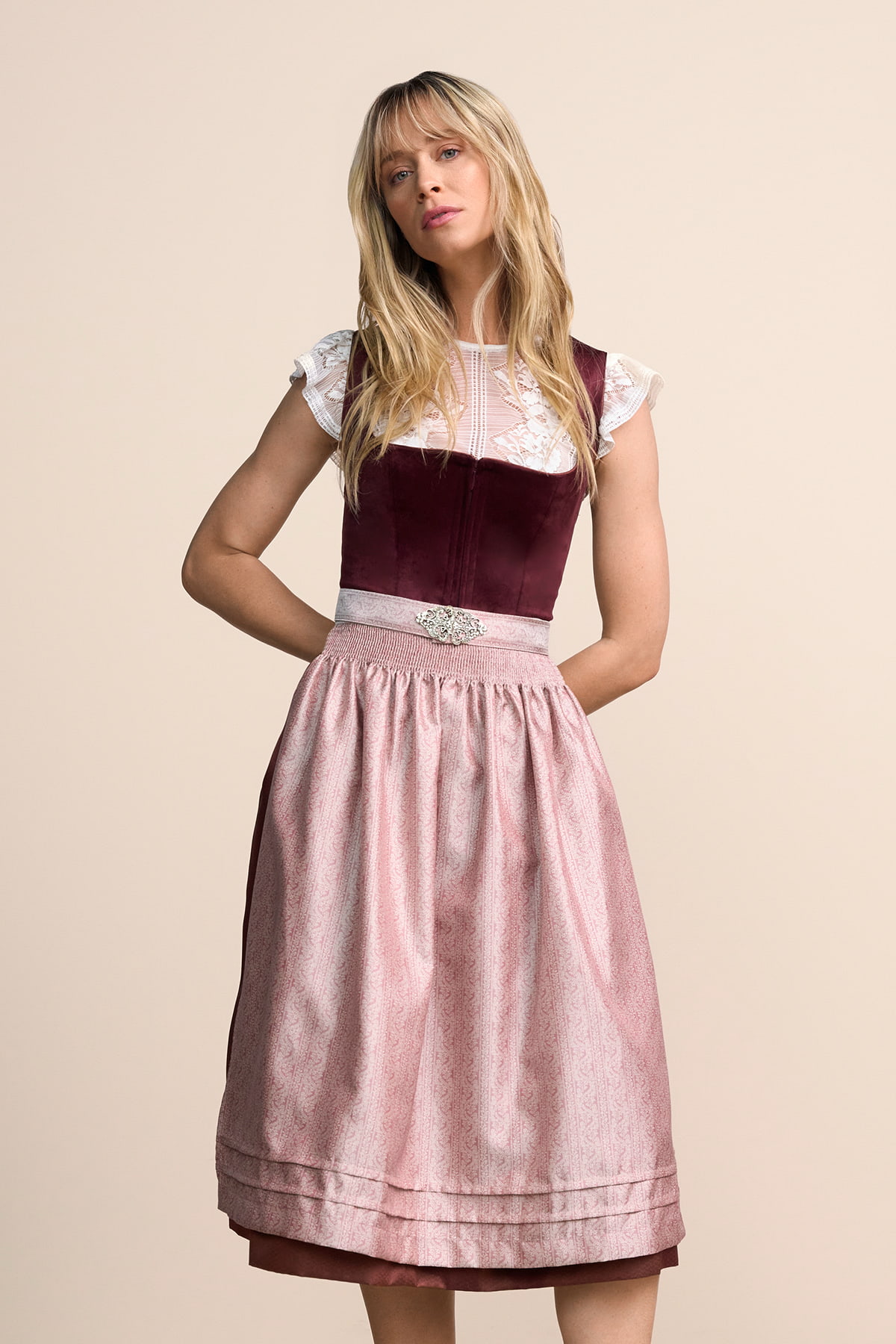 Dirndl Aurela (70cm)