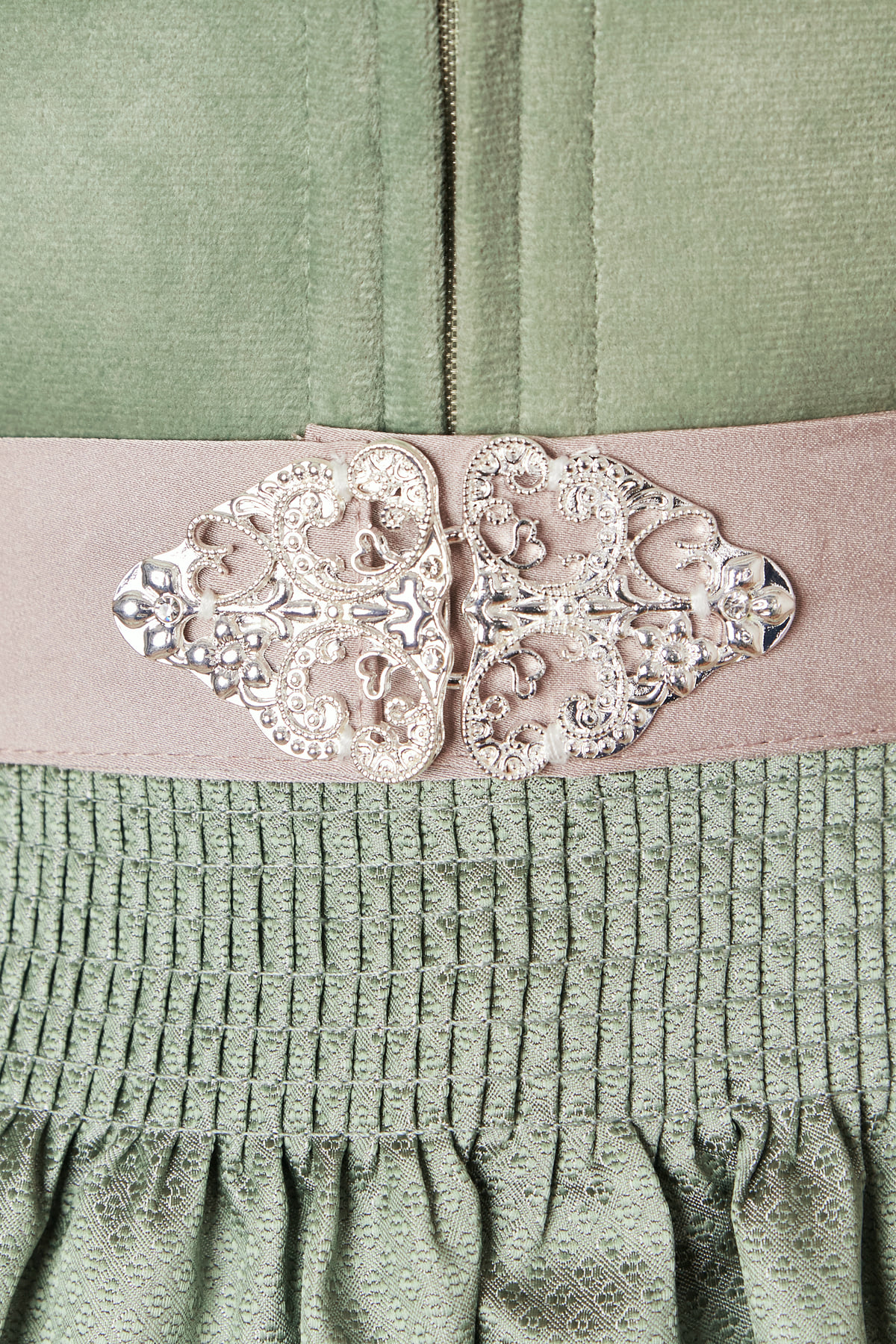 Dirndl Neelia (60cm)