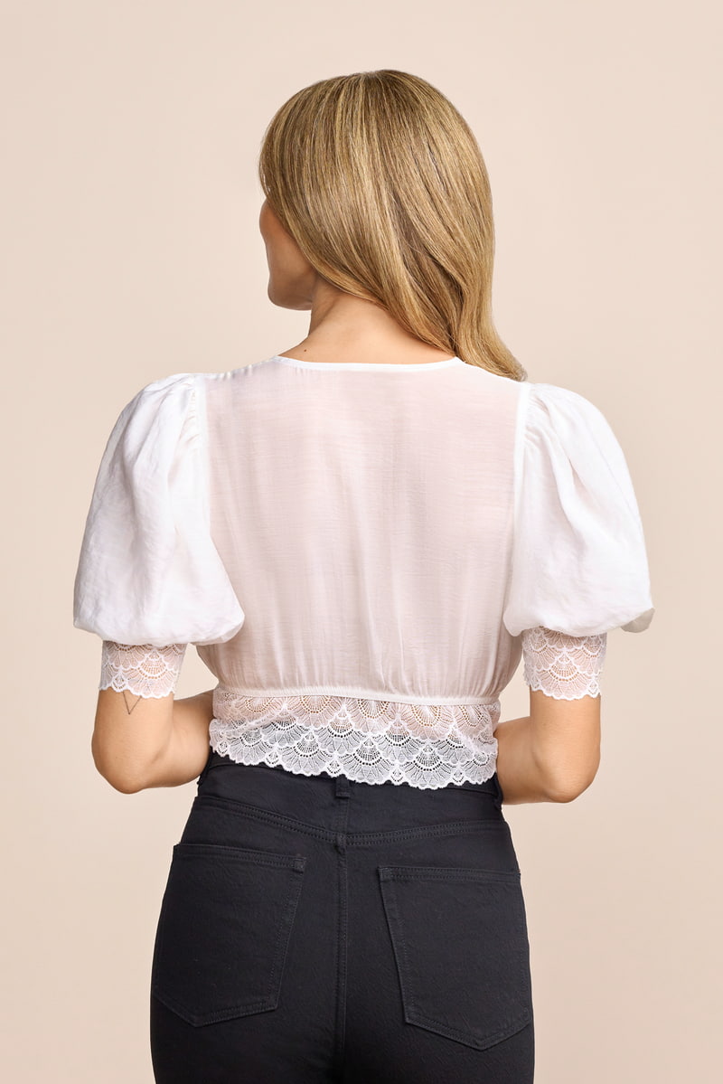 Dirndlbluse Aolani