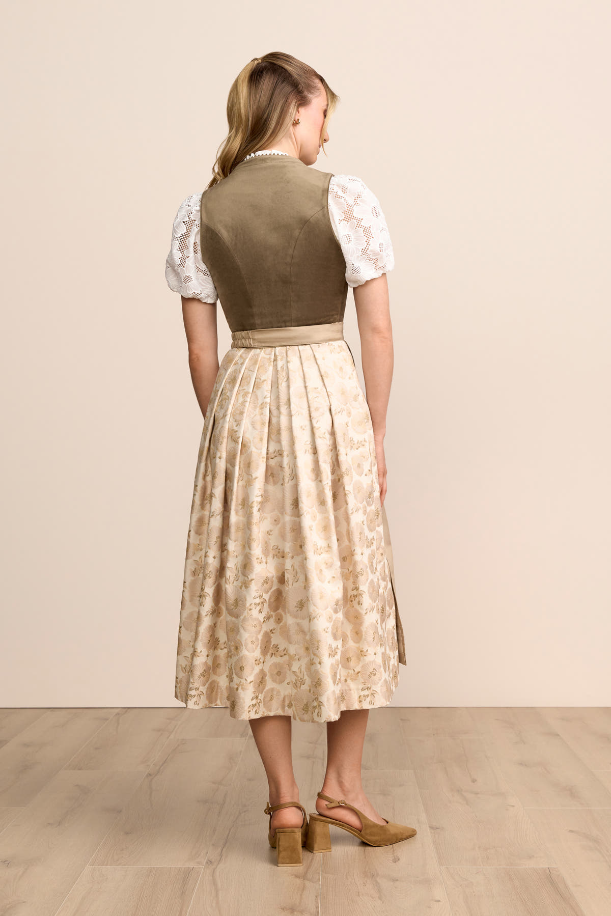 Dirndl Lyn (80cm)