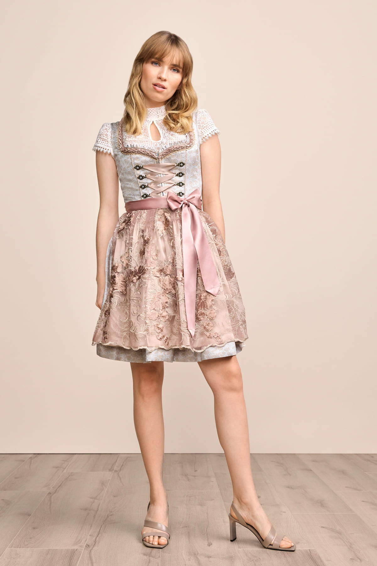 Dirndl Emilija (50cm)