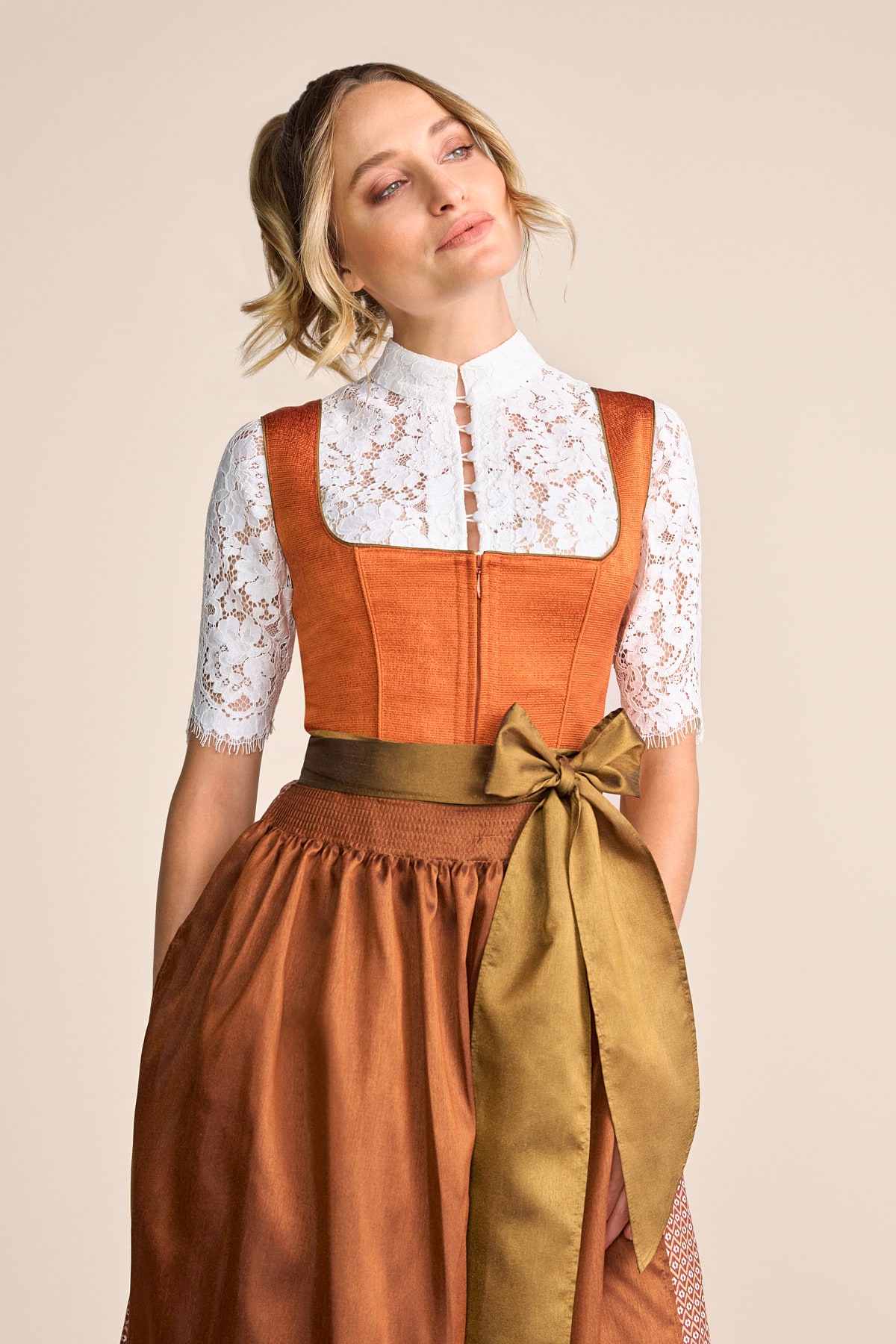 Dirndl Isa (60cm)