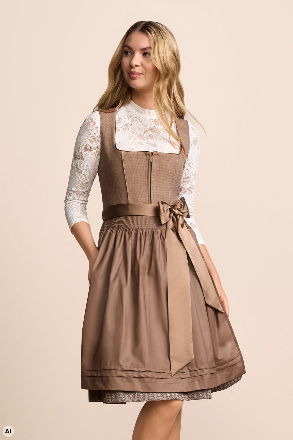 Dirndl Ilonka (60cm)