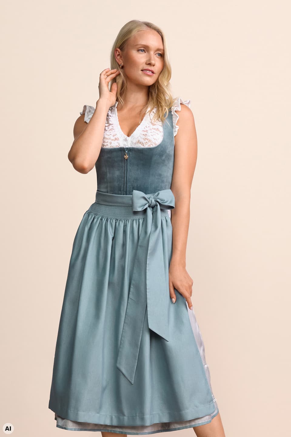 Dirndl Yalara (80cm)