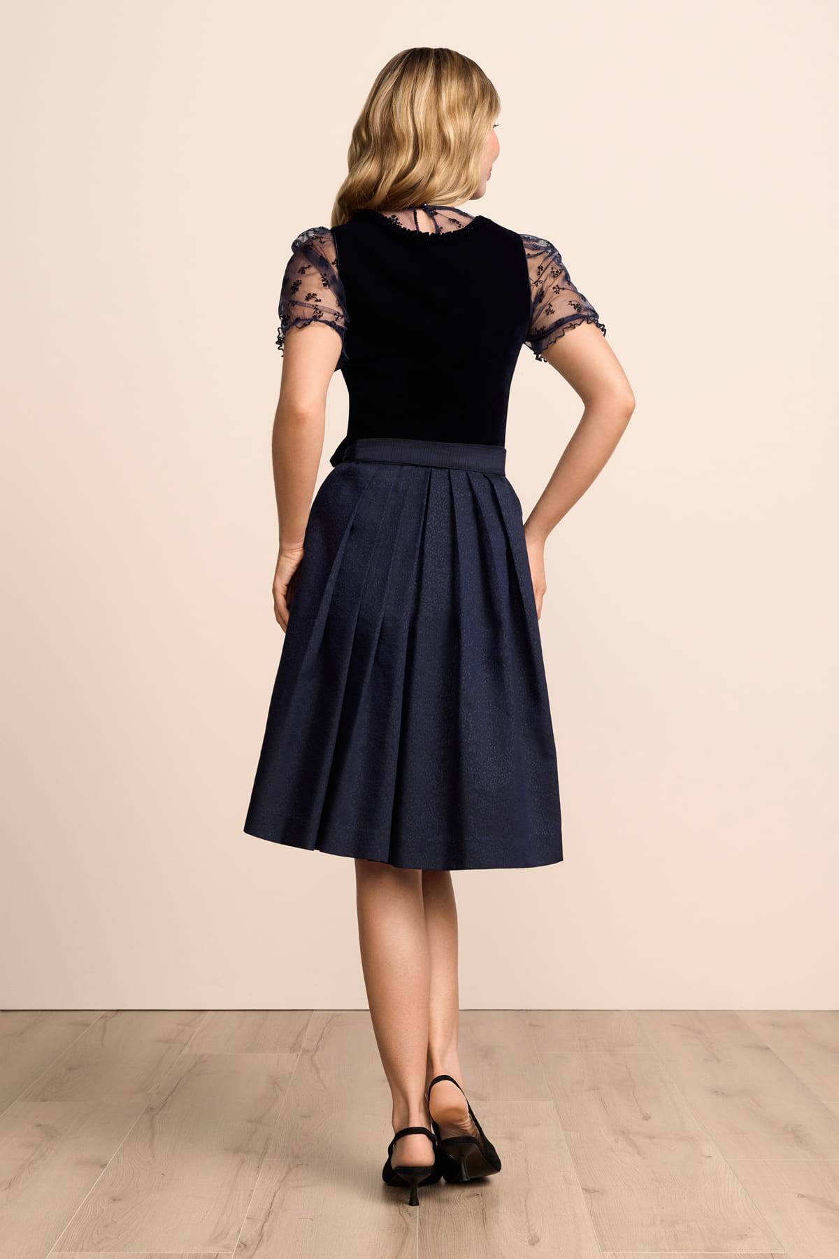 Dirndl Jorvella (60cm)