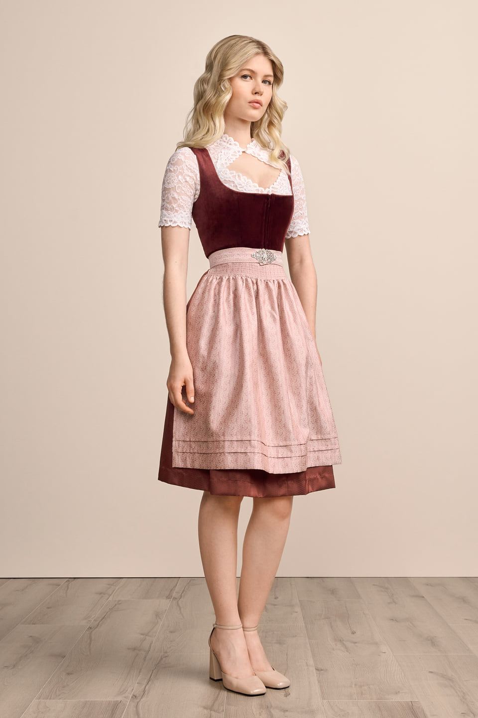 Dirndl Aurela (60cm)