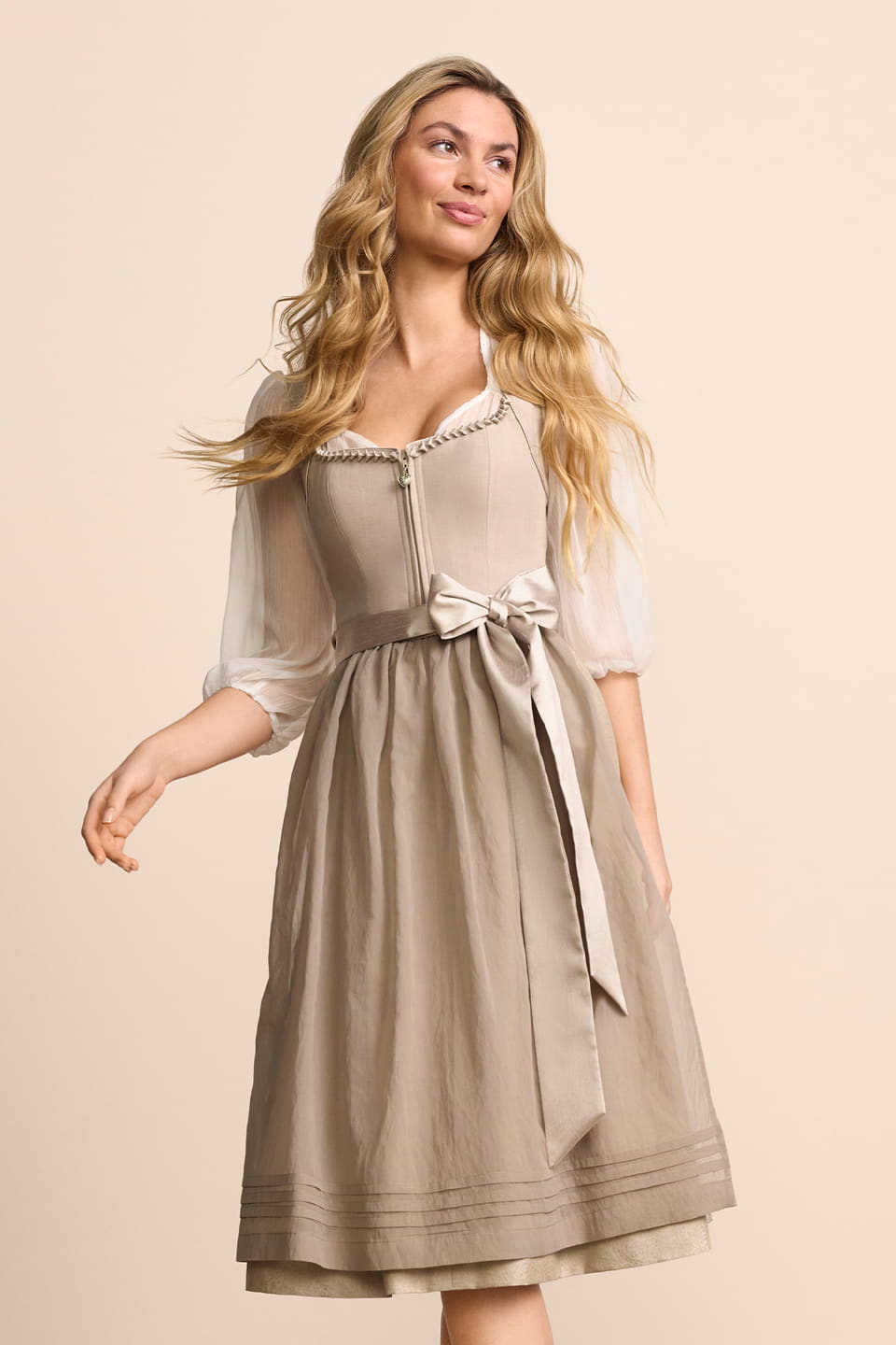 Dirndl Leniya (70cm)