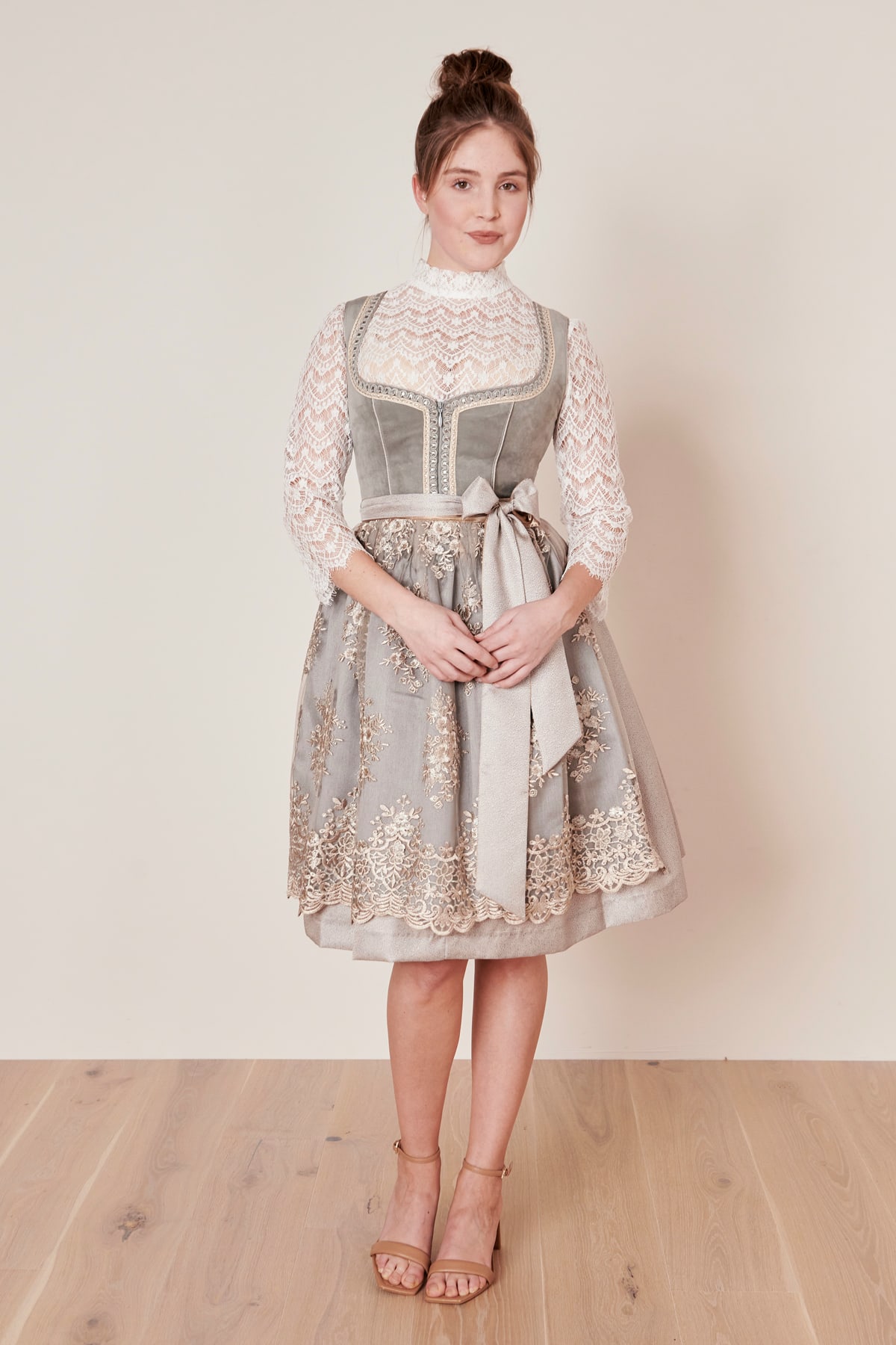 Dirndl Aurea (60cm)