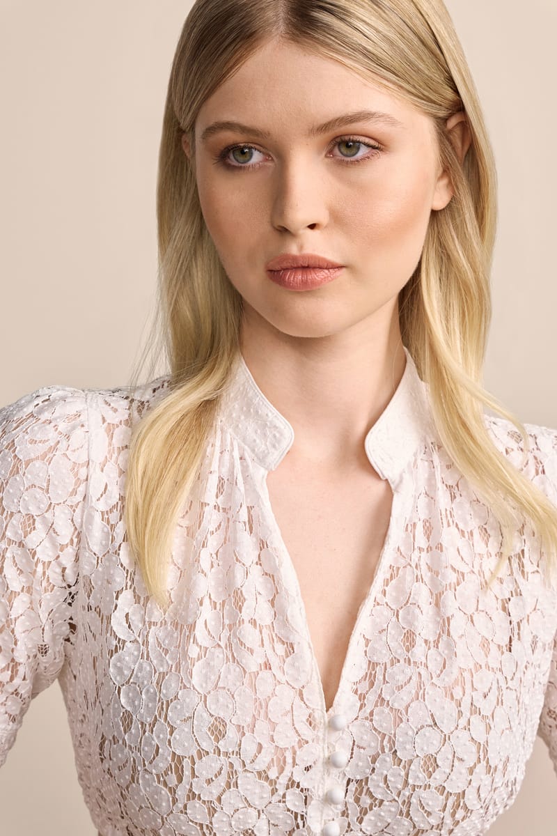 Dirndlbluse Djamila
