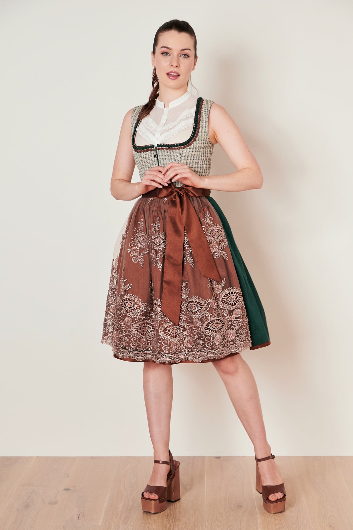 Dirndl Asteria (60cm)