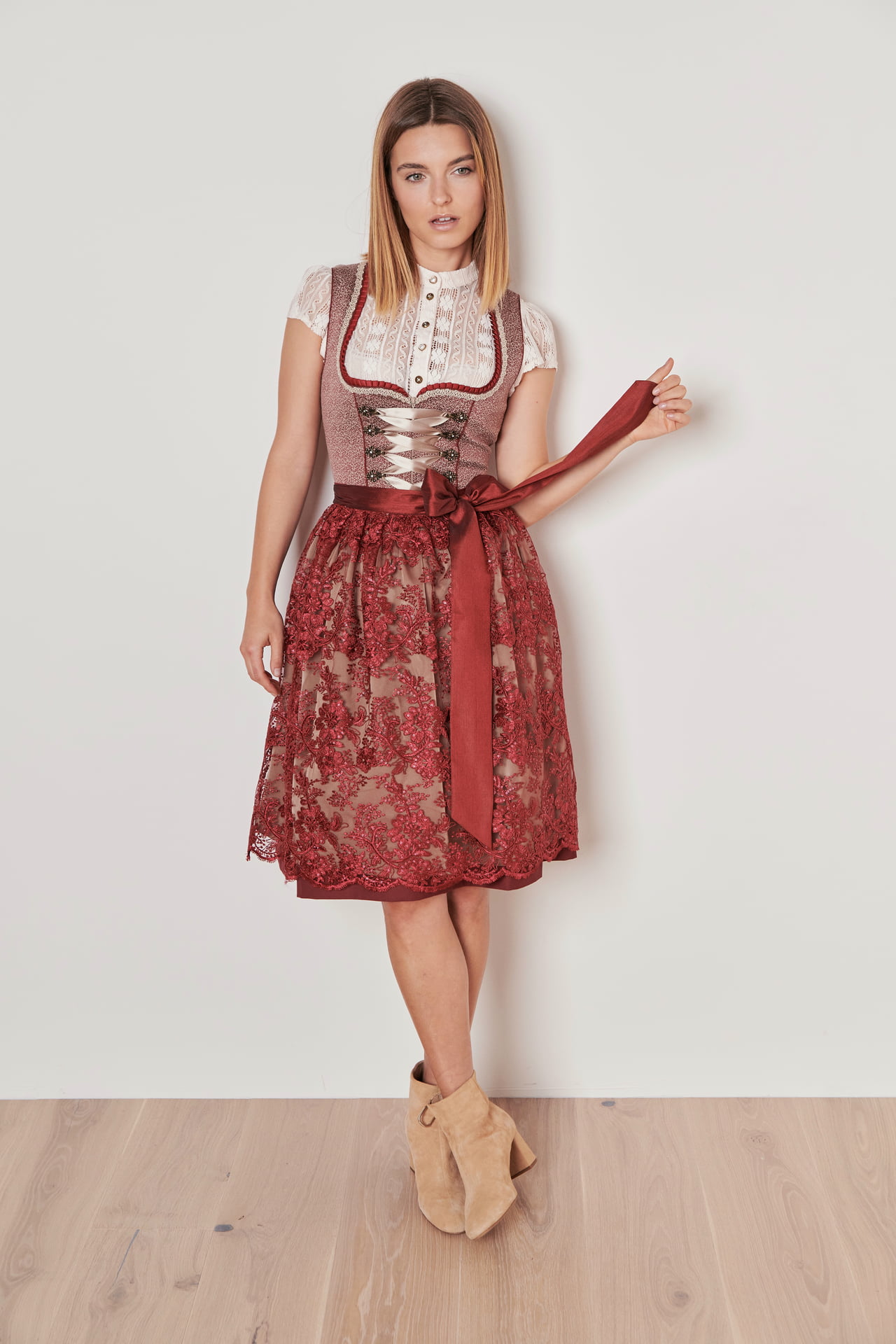 Dirndl Zaida (60cm)