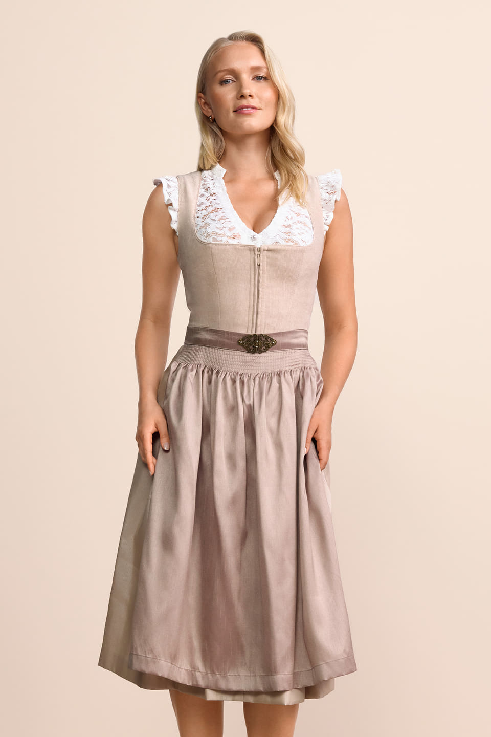 Dirndl Evi (70cm)