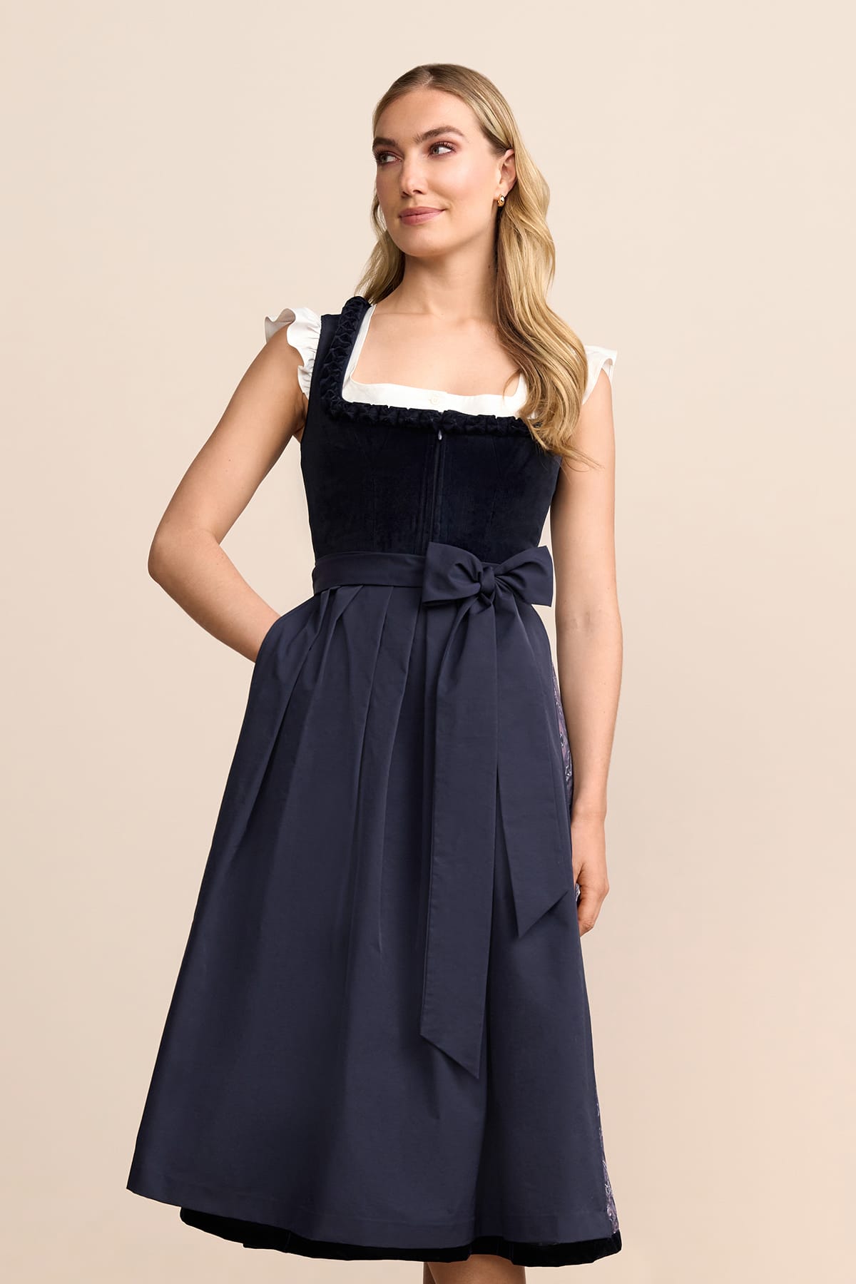 Dirndl Silvina (80cm)