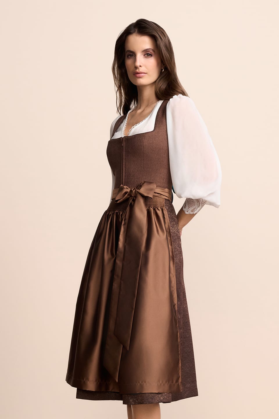 Dirndl Elorinae (70cm)
