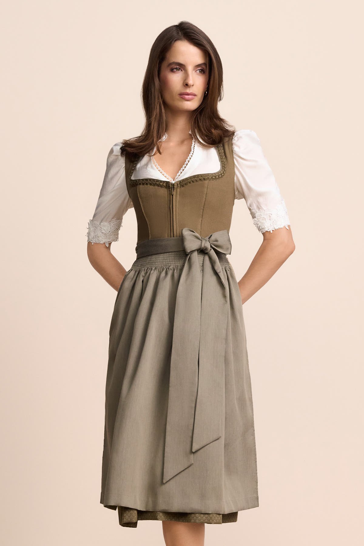 Dirndl Niamh (70cm)