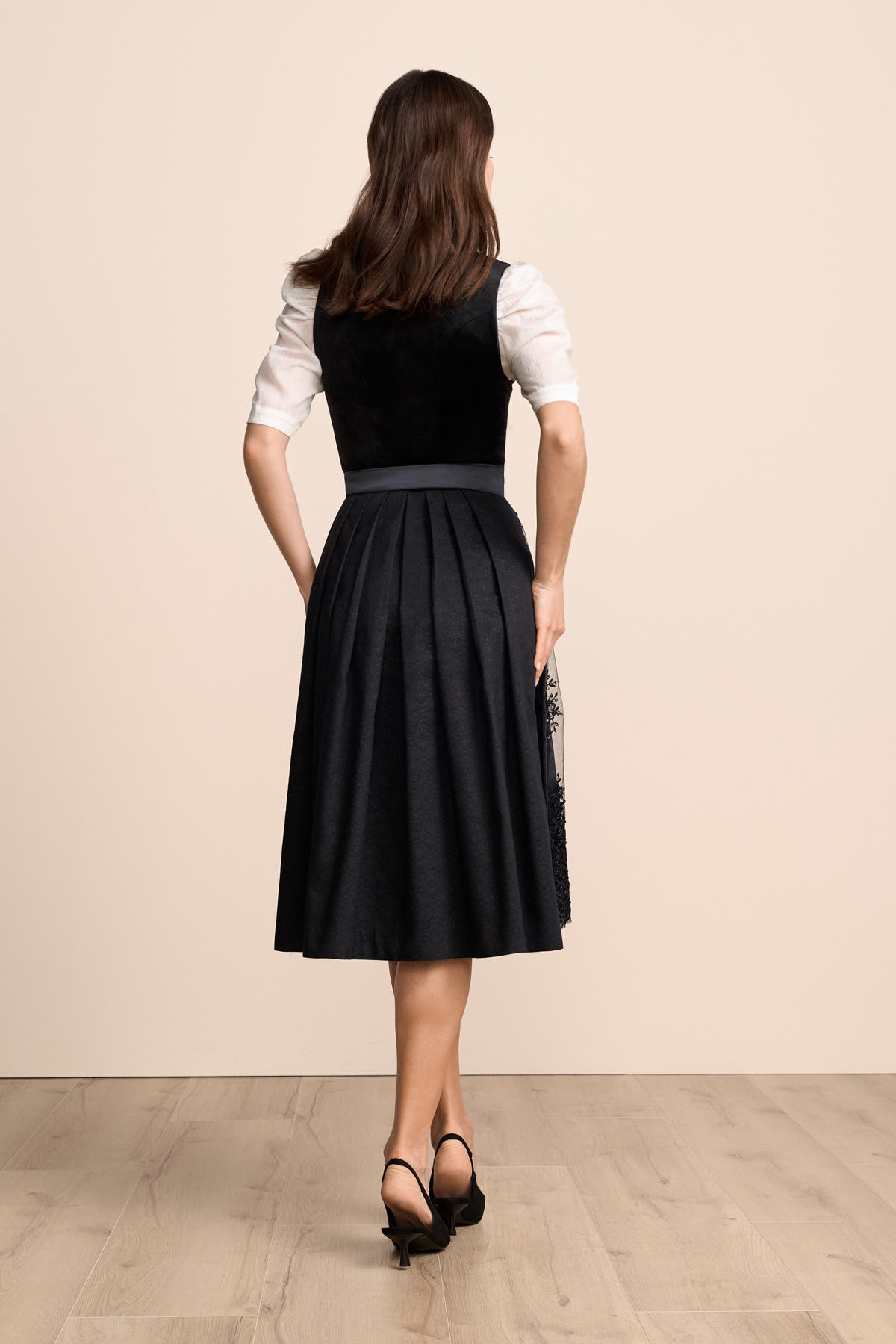 Dirndl Lora (70cm)