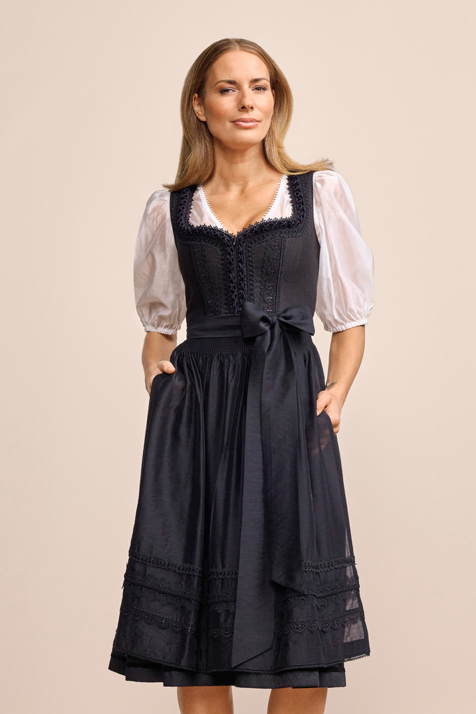 Dirndl Verity (70cm)