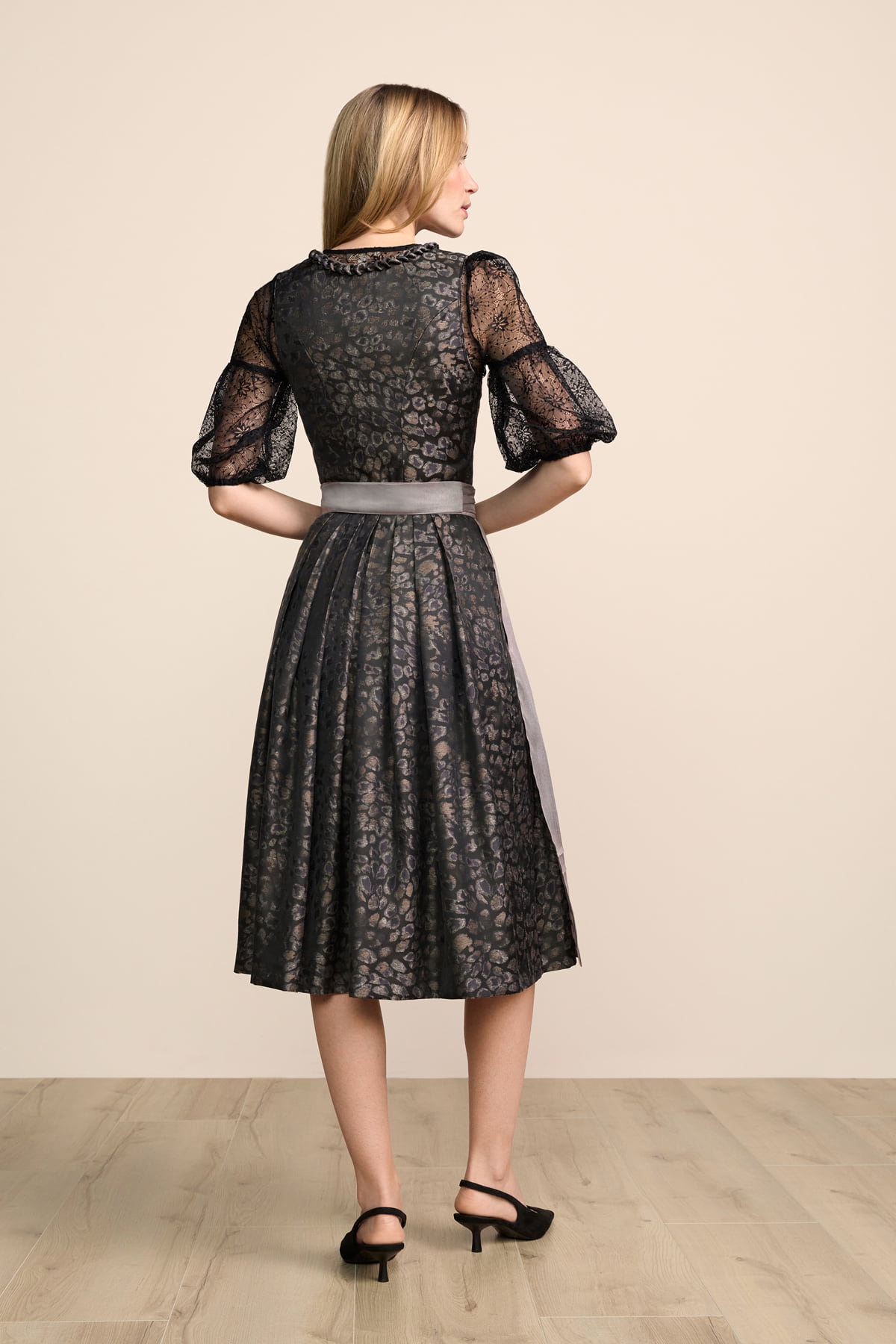 Dirndl Ivena (70cm)